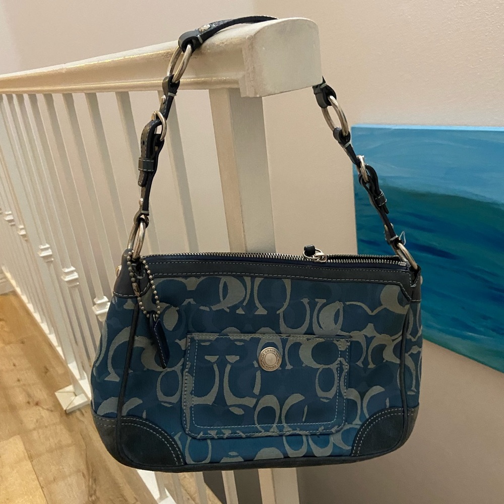 Coach purse. Blue w logo print.